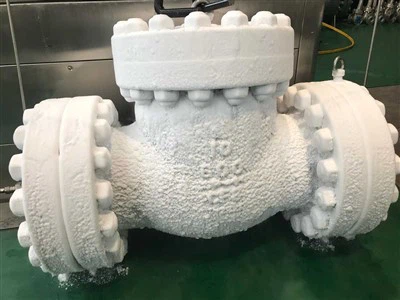 Кріогенний контрольний клапан